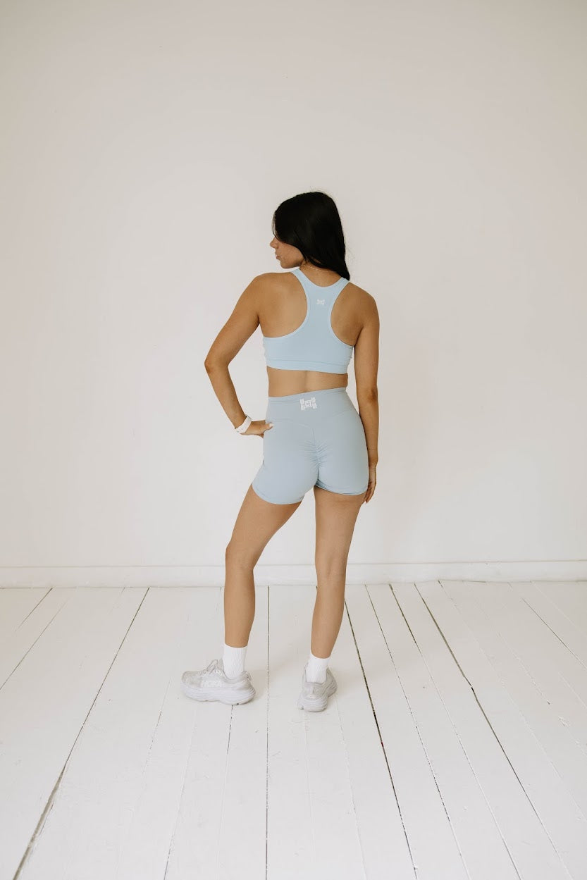 CI High-Waisted Blend Biker Shorts
